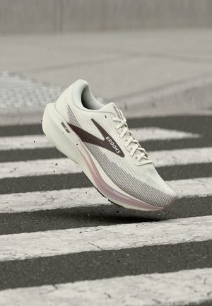 Brooks, GHOST AMP - Laufschuh Straße - coconut purple dove raisin