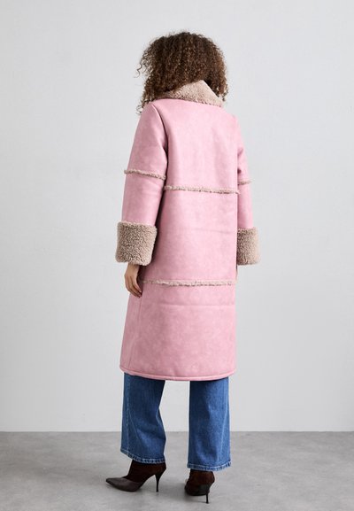 Baum und Pferdgarten DAFNE - Klasisks mētelis - washed lilas