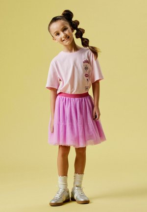 Name it CIRKUS SUMMARUM - Printtipaita - pirouette