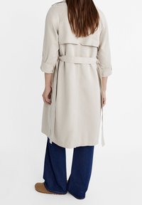 Stradivarius Trench - beige