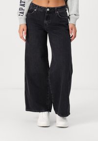 Vero Moda Petite VMREMY MR WIDE  - Wide Leg - black denim