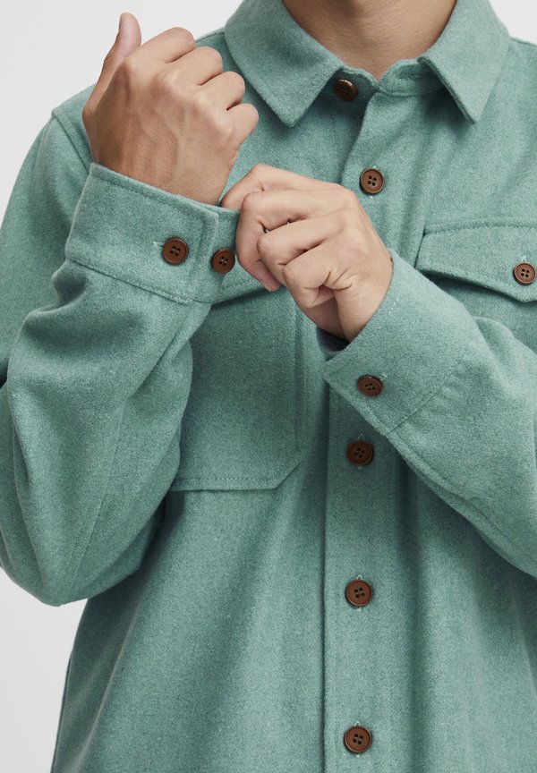 BHOUTERWEAR - Summer jacket - trellis4