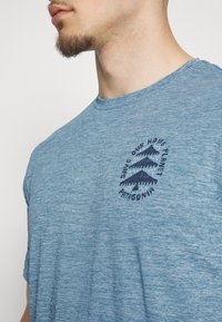 Patagonia DAILY GRAPHIC SHIRT - T-shirt desportiva - abalone blue