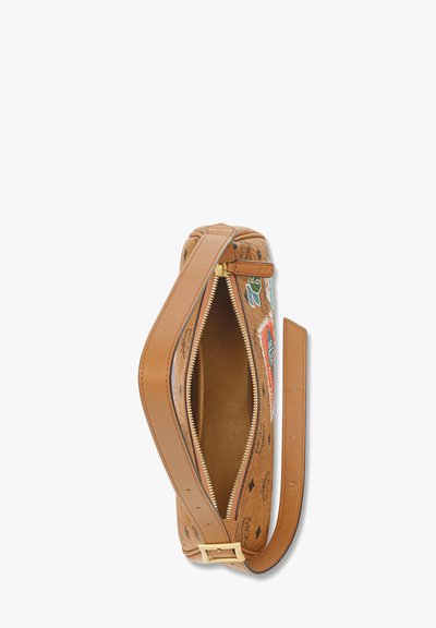 Sac bandoulière en cuir marron, avec une ouverture zippée, une texture lisse, des motifs imprimés colorés et une sangle amovible.