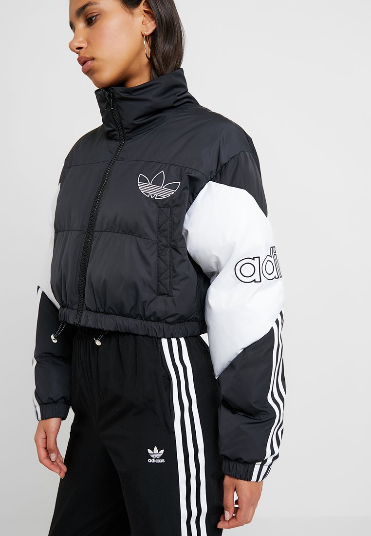 adidas Originals Jakke Cropped Puffer BlackWhite adidas Originals Jakke Cropped Puffer BlackWhite
