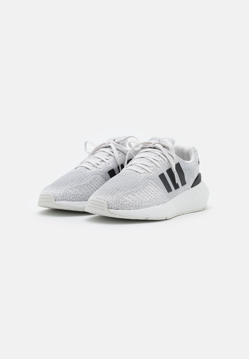 adidas Originals Trainers - white - (Pre-owned) - Zalando.ie