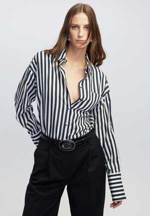 STRIPED LOW SHOULDER  - Camicia - black