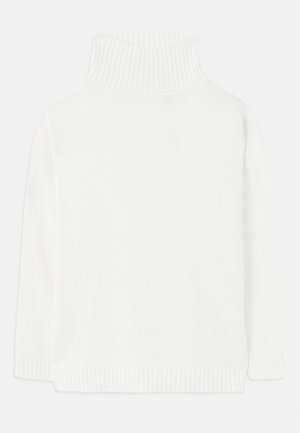 Hvid turtlenecksweater med ribbet krave og kant, der har en blød tekstur og en oversized silhuet, ideel til afslappet brug.
