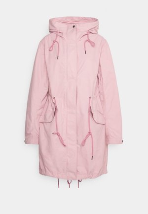 Lyserød hætteparka med justerbare snore ved hætte, talje og kant, med klaplommer og frontlynlås med trykknaplukning.