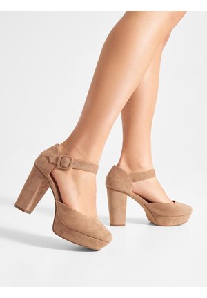 Zapatos altos - sand