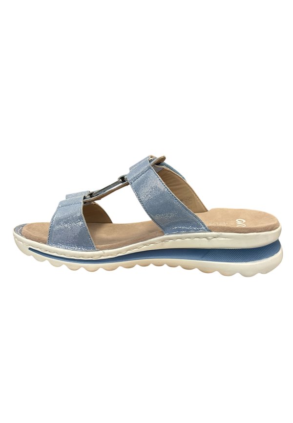 Pantolette flach - lichtblauw