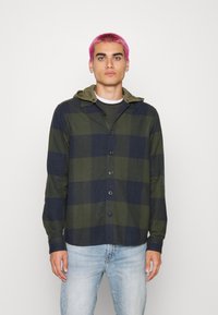 Only & Sons ONSLAIN LIFE CHECK HOODIE - Casaco de verão - peat