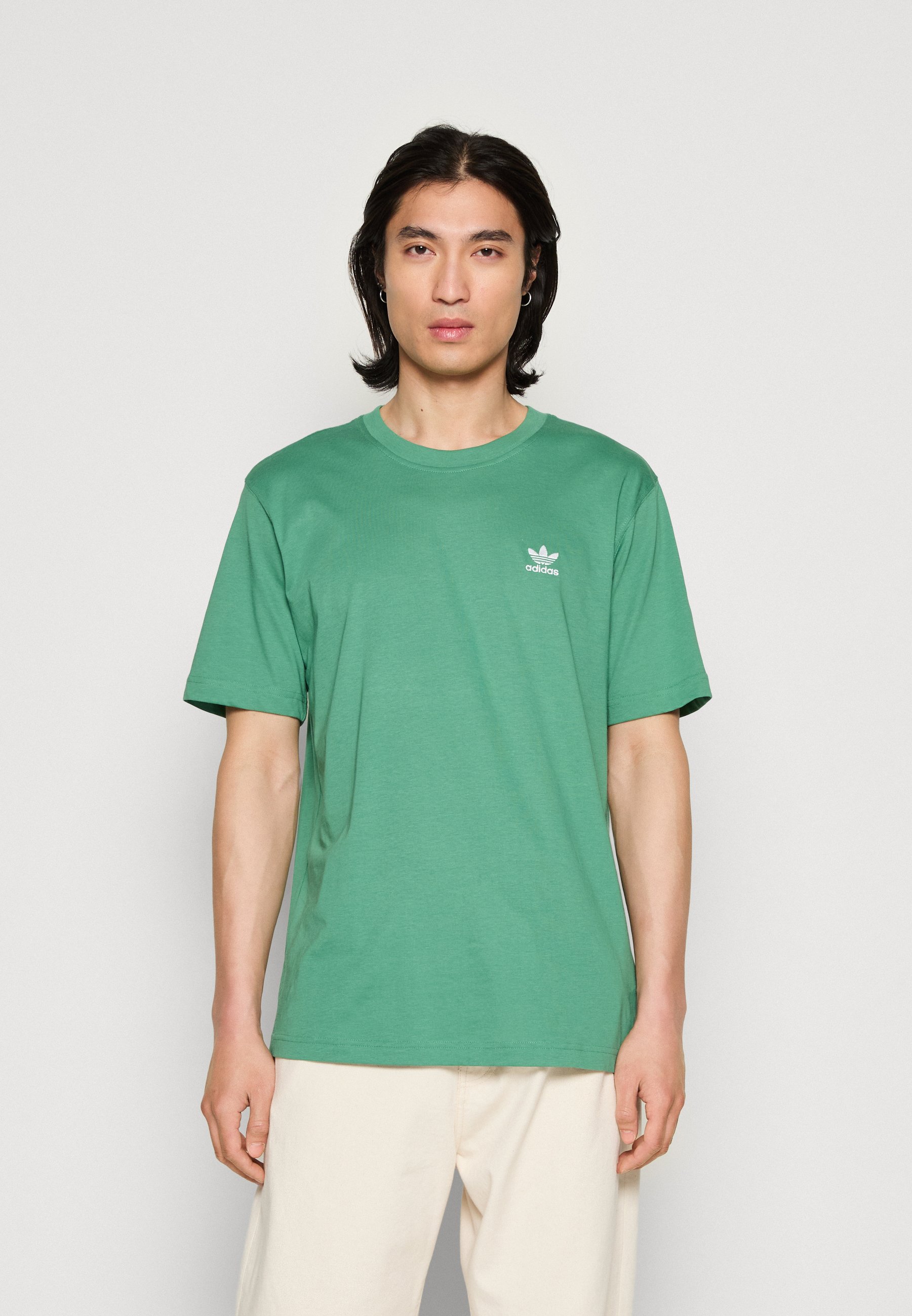 adidas essential t