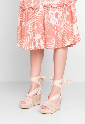 UGG High Heel Sandalette - beige
