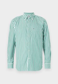Unselected, olympic green
