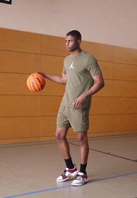 Jordan WOVEN DIAMOND SHORT - Short de sport - medium olive