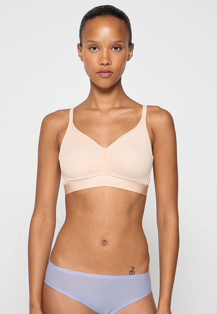 Chantelle Triangel BH beige Chantelle Triangel BH beige