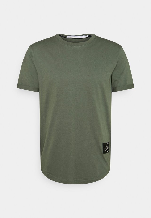 BADGE TURN UP SLEEVE - T-Shirt basic - duck green
