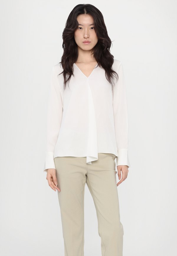 HIDDEN SLIT MODER - Blouse - ivory4