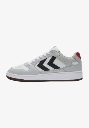 ST POWER PLAY - Sneakersy niskie - white black grey