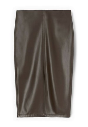 Gonna a matita marrone in ecopelle con una superficie liscia, design al ginocchio e cucitura centrale.