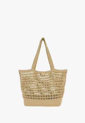 Beige vævet tote taske med åbent strikkemønster, solid bund, to skulderremme og lille rund knaplukning øverst i midten.