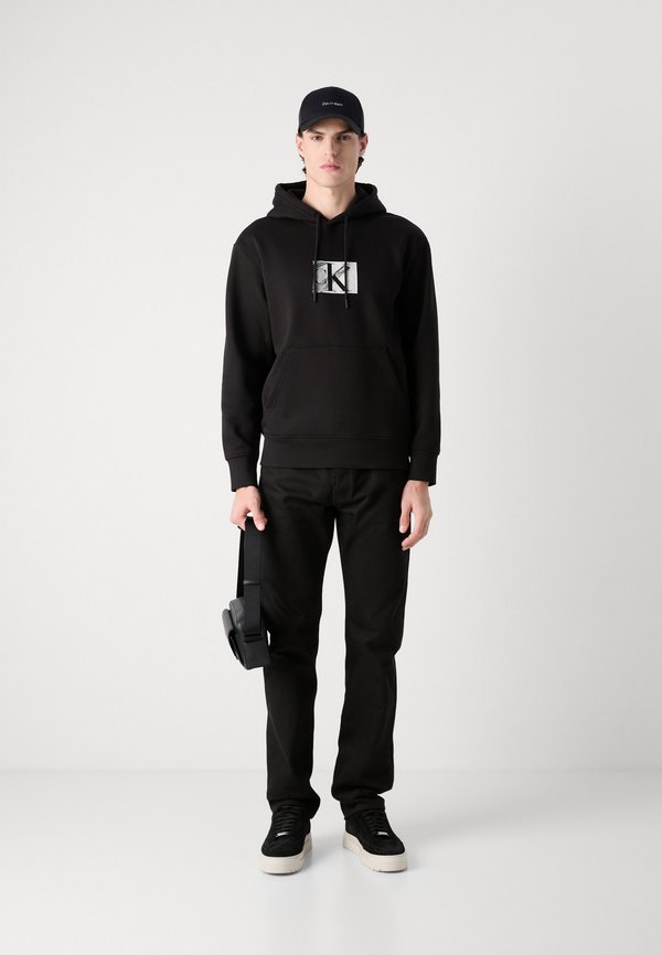 SMALL BOX HOODIE - Sweatshirt2