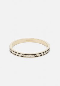 Bracciale rigido color oro con un'inserzione decorativa nera e accenti di design circolare, con pietre trasparenti incastonate lungo il bordo.