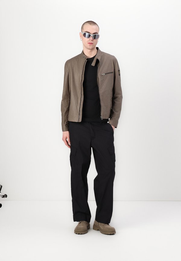 WALKHAM - Light jacket - dark pumice2