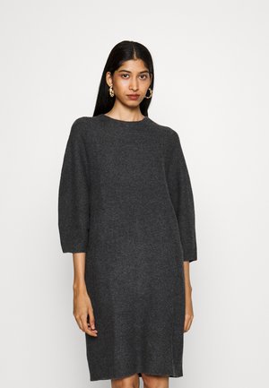 WHOLEGARMENT DRESS - Strikket kjole - graphite