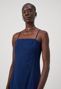 Gap Tall Denné šaty - dark indigo