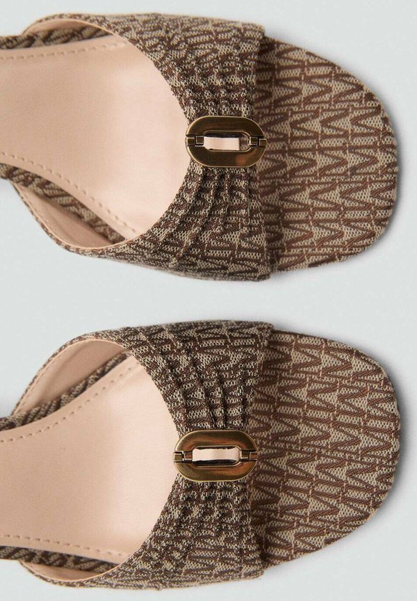 PIECE - Heeled mules - marrone2