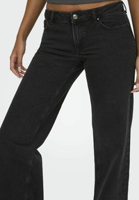 ONLY Vaqueros a campana - washed black