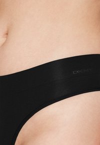 DKNY Intimates SEAMLESS LITEWAR - String - black