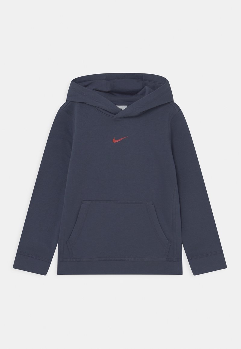 Námořnický modrý pulovrový hoodie s přední kapsou, kapucí se šňůrkou a malým červeným logem Nike na hrudi. Měkká tkanina s hladkým povrchem.