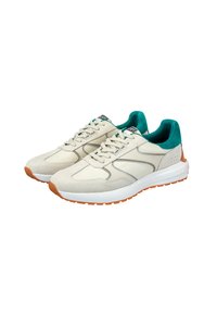 Weiße Wildleder- und Mesh-Sneaker mit türkisfarbenen Akzenten, beigen Details und orangefarbenen Gummi-Sohlen. Verfügt über ein Schnürdesign und einen gepolsterten Kragen.