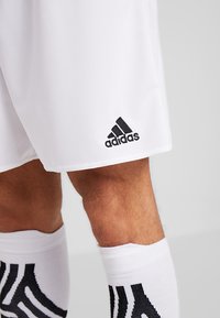 adidas Performance PARMA 16 SHO - Kurze Sporthose - white/black