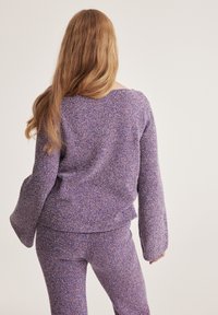 Odd Molly Strickpullover - purple