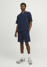 Jack & Jones PREMIUM EINFARBIG - Krekls - navy blazer