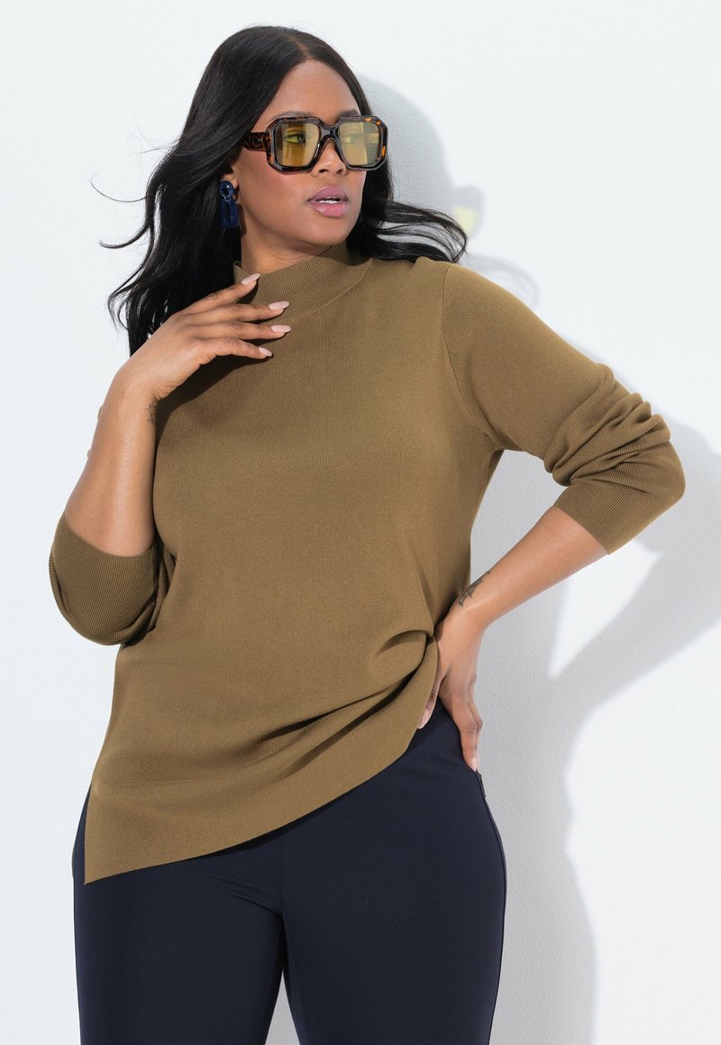 Ulla Popken TURTLENECK Maglione olive green/oliva Zalando