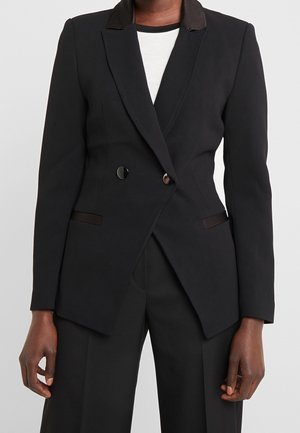Blazer - black