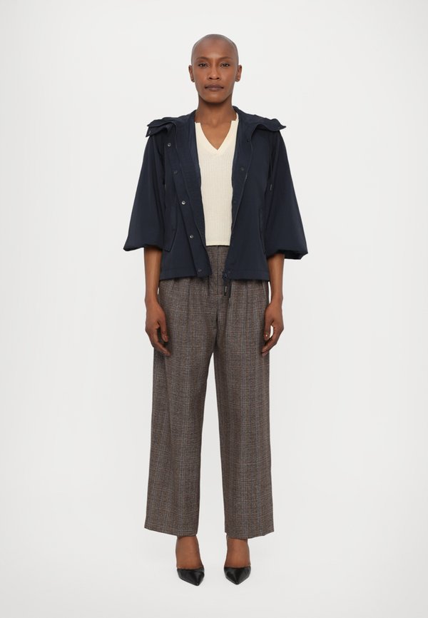 GIUBBOTTO LEA - Light jacket3