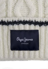 Pepe Jeans WANDA - Čiapka - mousse white