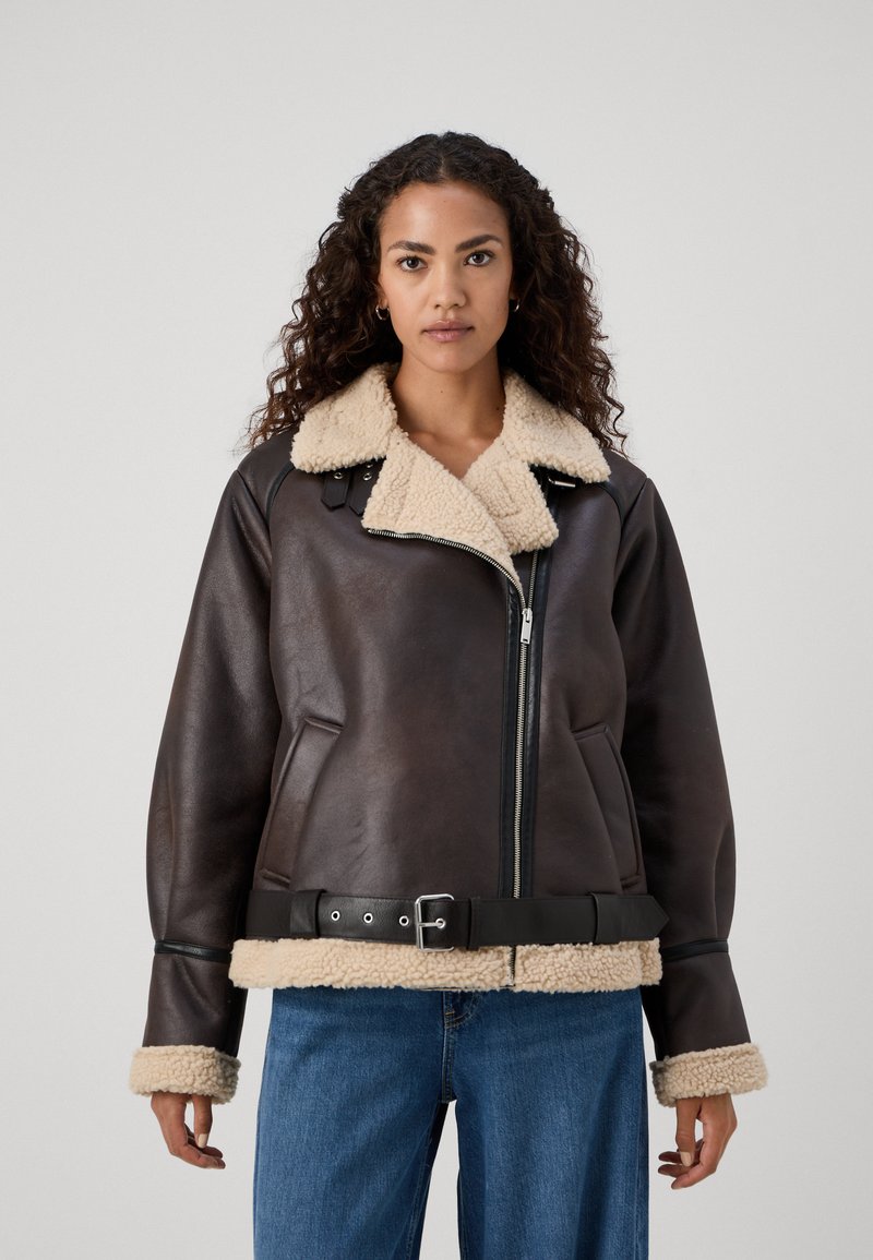 Vero Moda Tall VMJOANNA JACKET - Jakna od umjetne kože - chocolate torte/silver mink
