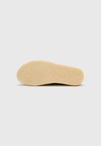 Clarks Originals DESERT TREK - Pantofi casual cu șiret - apple suede