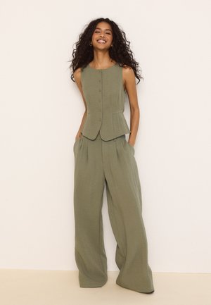 Stradivarius, ADJUSTABLE WIDE-LEG LINEN-EFFECT TROUSERS - Pantalon classique - khaki