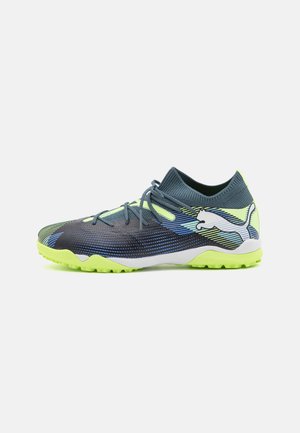 Puma FUTURE 7 MATCH TT - Botines de fútbol para césped - gray skies/white/fizzy apple