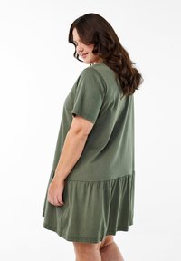 Zizzi Freizeitkleid - thyme washed