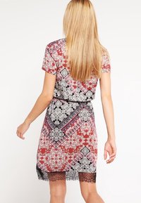 Vero Moda Denní šaty - dark red