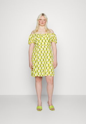 BUST CUP DRESS WITH PUFF SLEEVES BACK PANEL - Vestido de cocktail / Vestido de festa - yellow